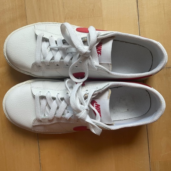 Nike Blazer Low GS 'White University Red' - Picture 5 of 10
